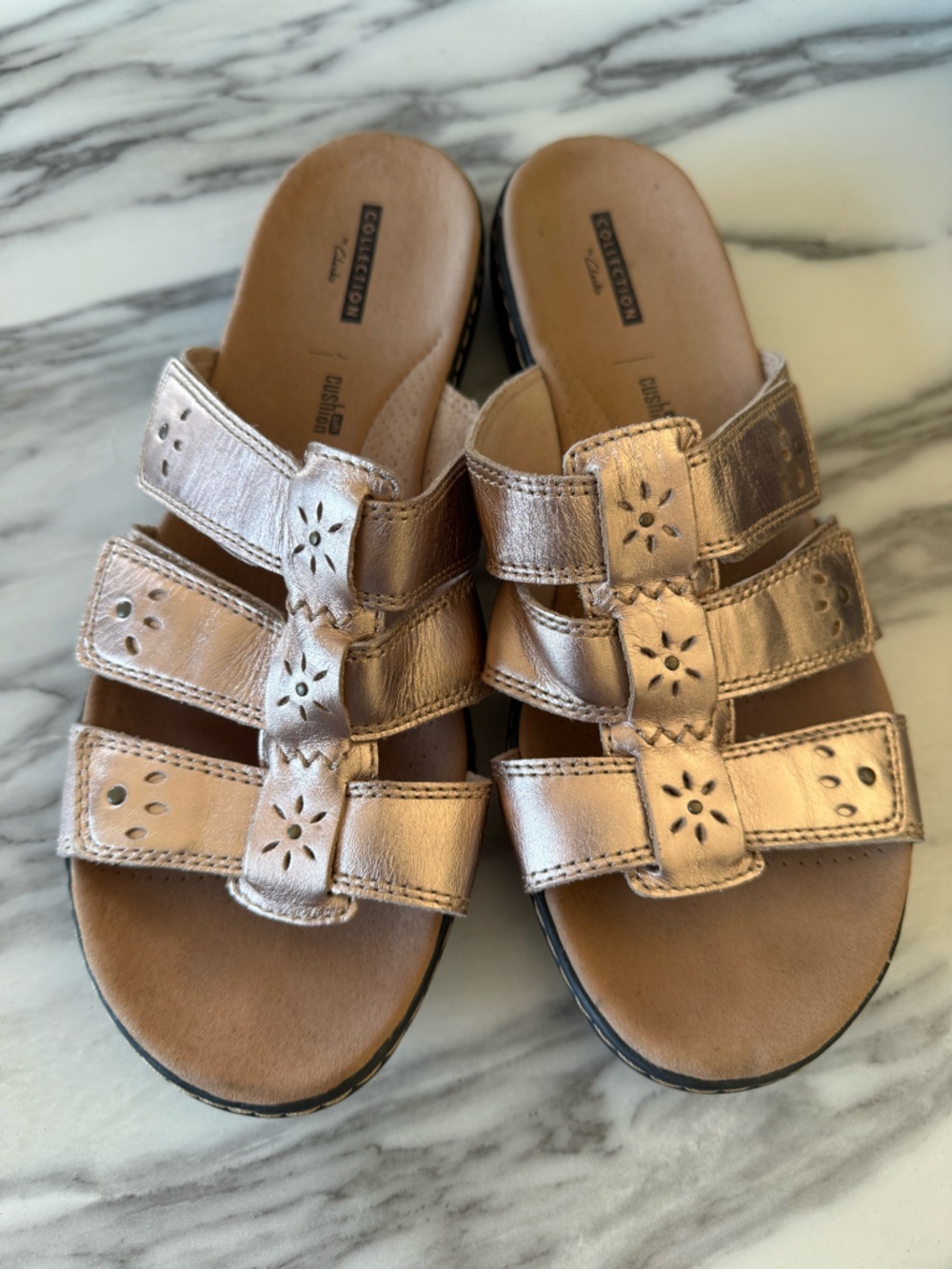 Clarks Leisa Spring Slide Sandals